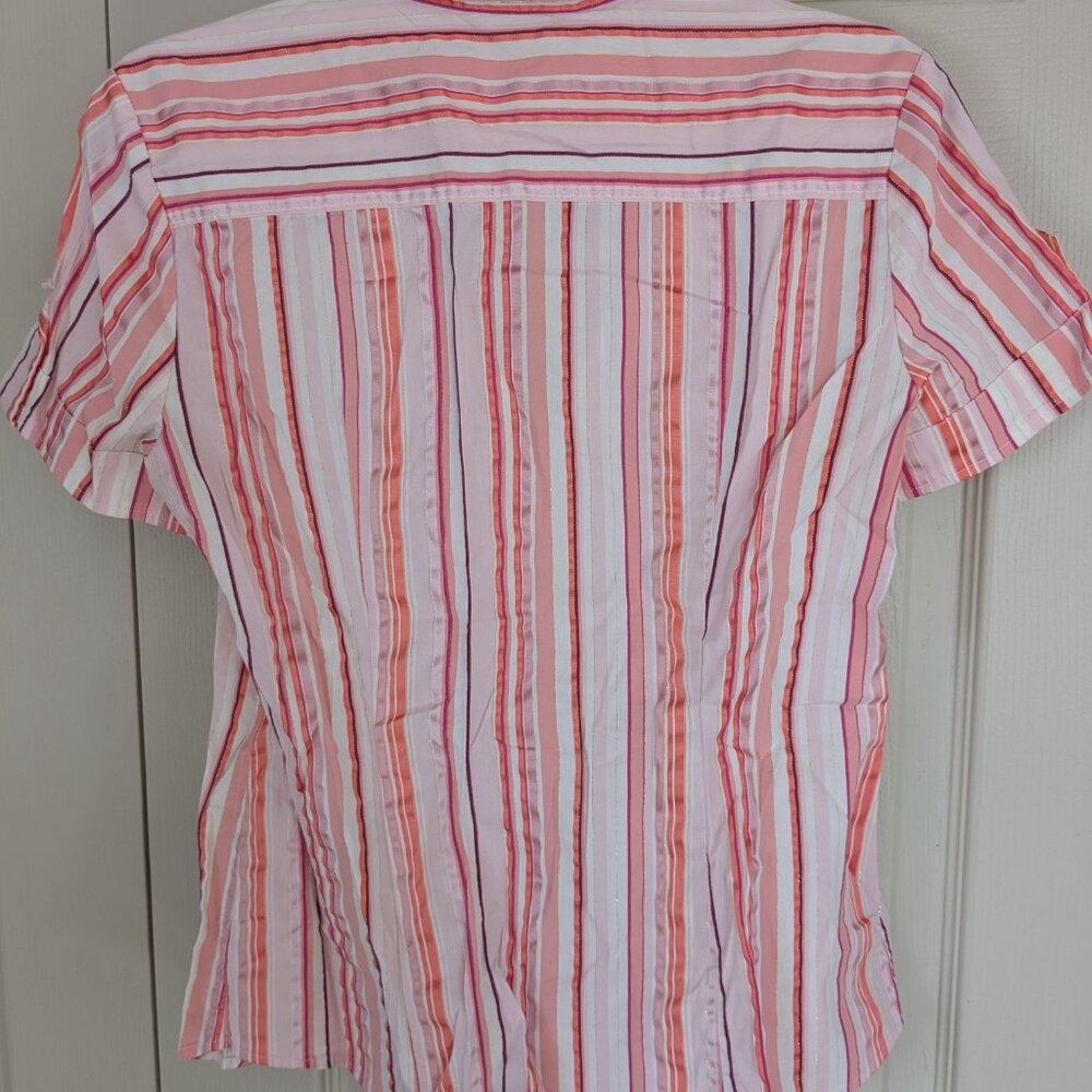 Short sleeve button down - Picture 2 of 4